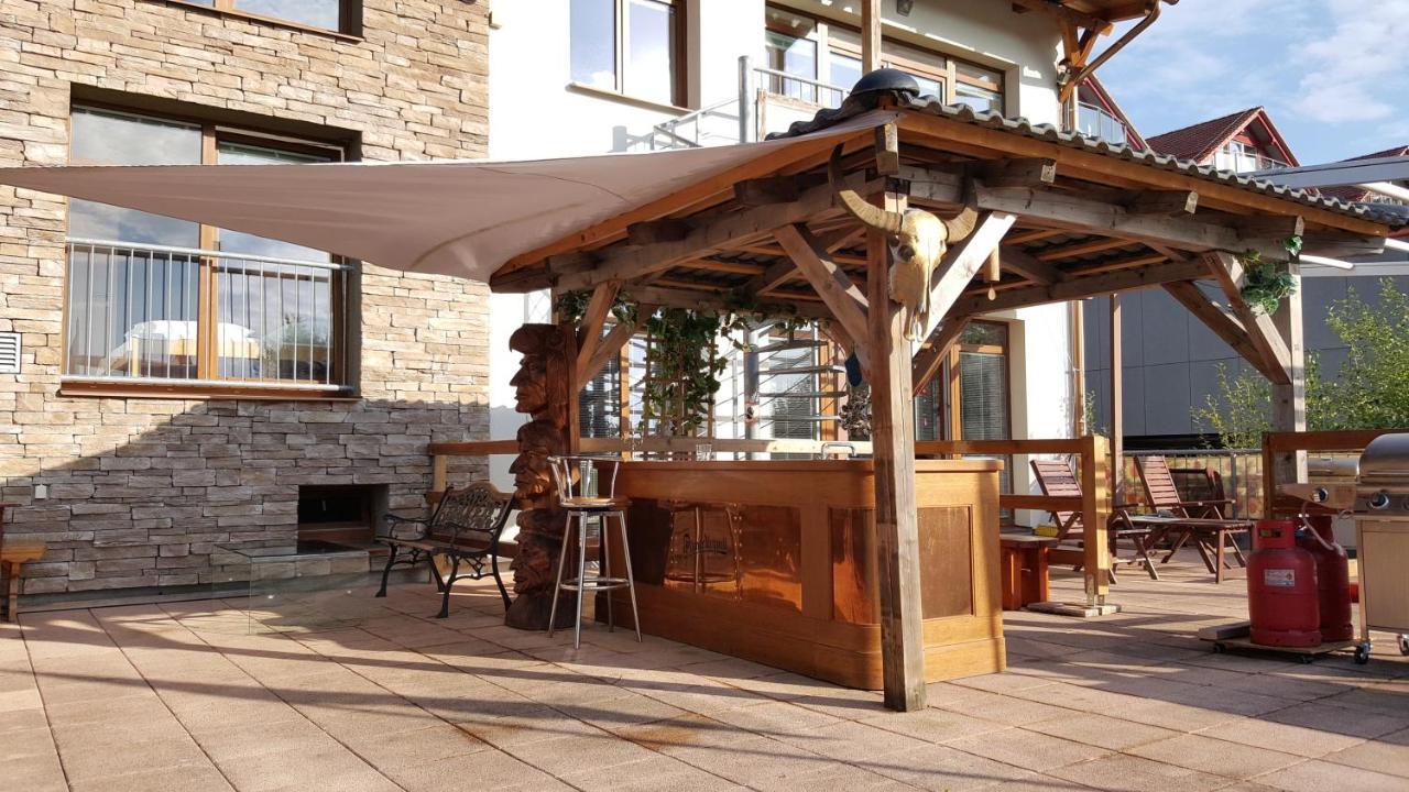 ليبنو ناد فلتافو Rezidence Club Canada Lipno Sauna Wifi Parking المظهر الخارجي الصورة