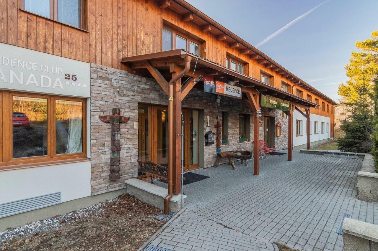 ليبنو ناد فلتافو Rezidence Club Canada Lipno Sauna Wifi Parking المظهر الخارجي الصورة