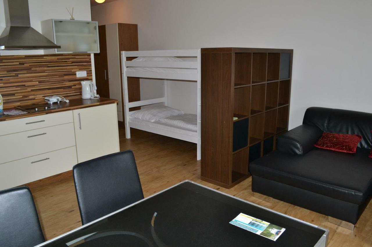 ليبنو ناد فلتافو Rezidence Club Canada Lipno Sauna Wifi Parking المظهر الخارجي الصورة